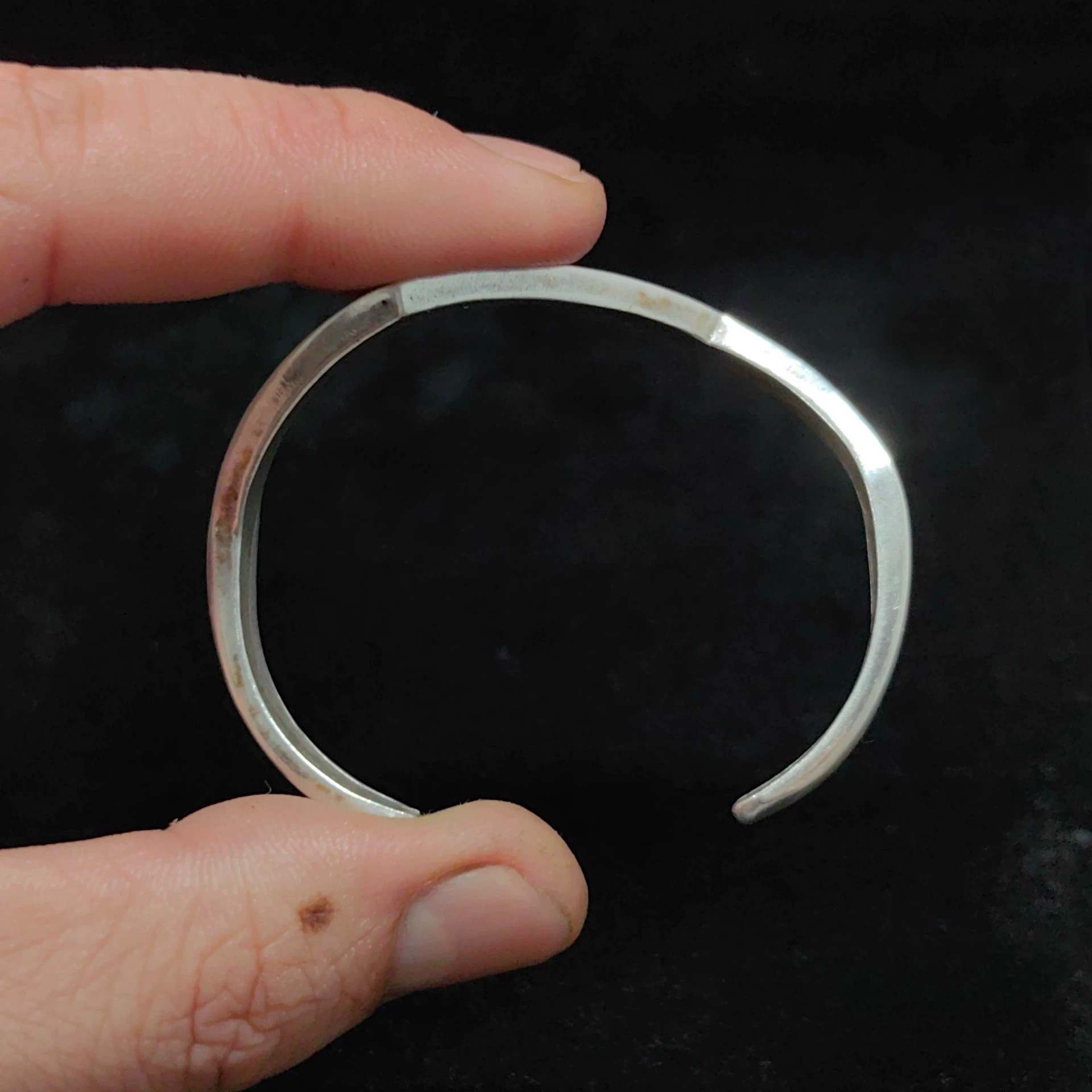 Chevron Turquoise Inlay Sterling Silver Cuff Bracelet – V-Shaped Modern Southwestern Bangle for Women