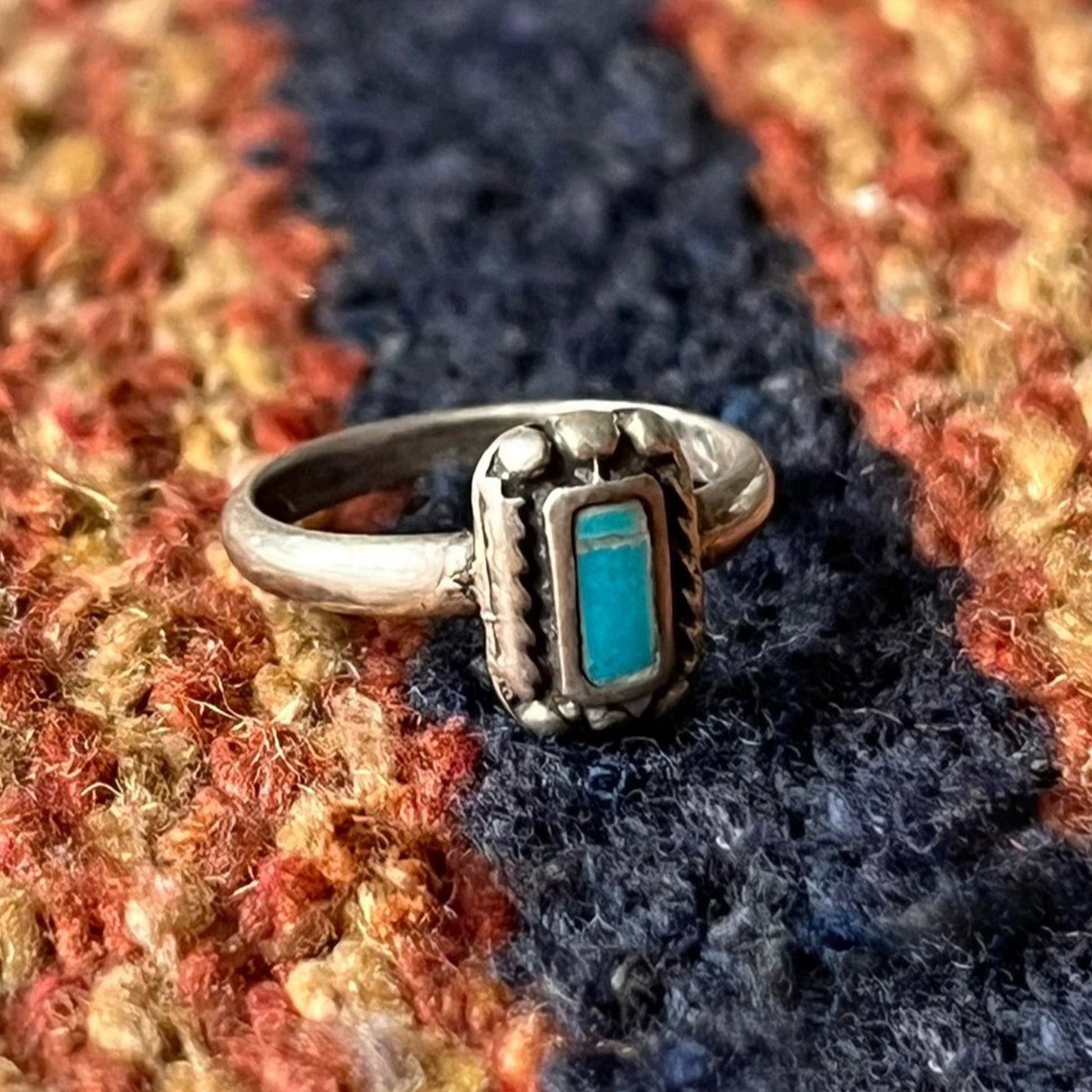 Petite Southwestern Turquoise Ring – Sterling Silver Rectangular Stone Vintage-Style Band