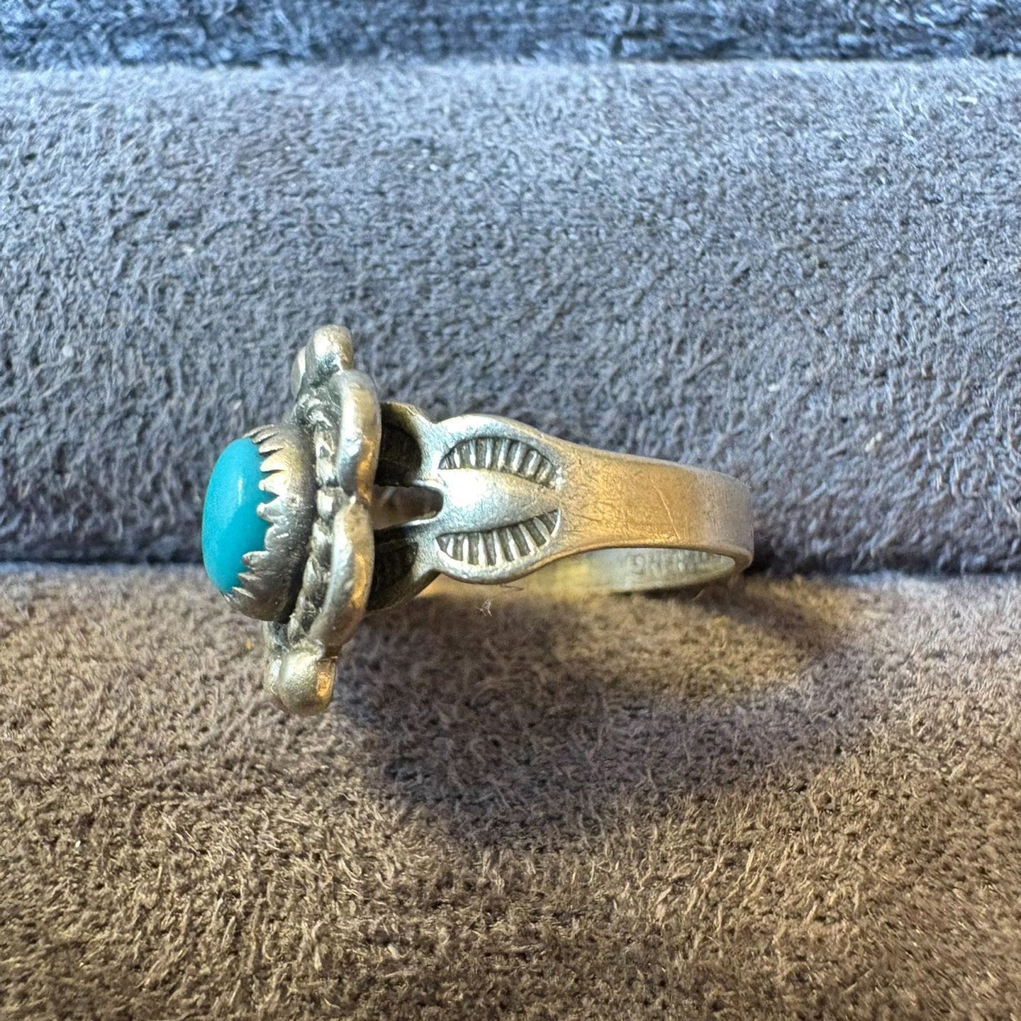 Vintage Floral Turquoise Ring – Handcrafted Sterling Silver Southwestern Style Jewelry