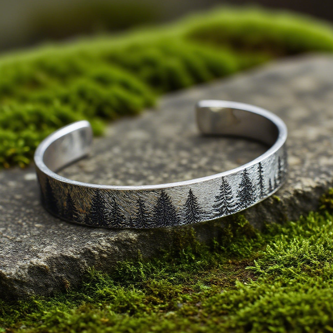Rustic Forest Cuff Bracelet – Handcrafted Vintage-Style Tree Engraved Bangle for Men and Women