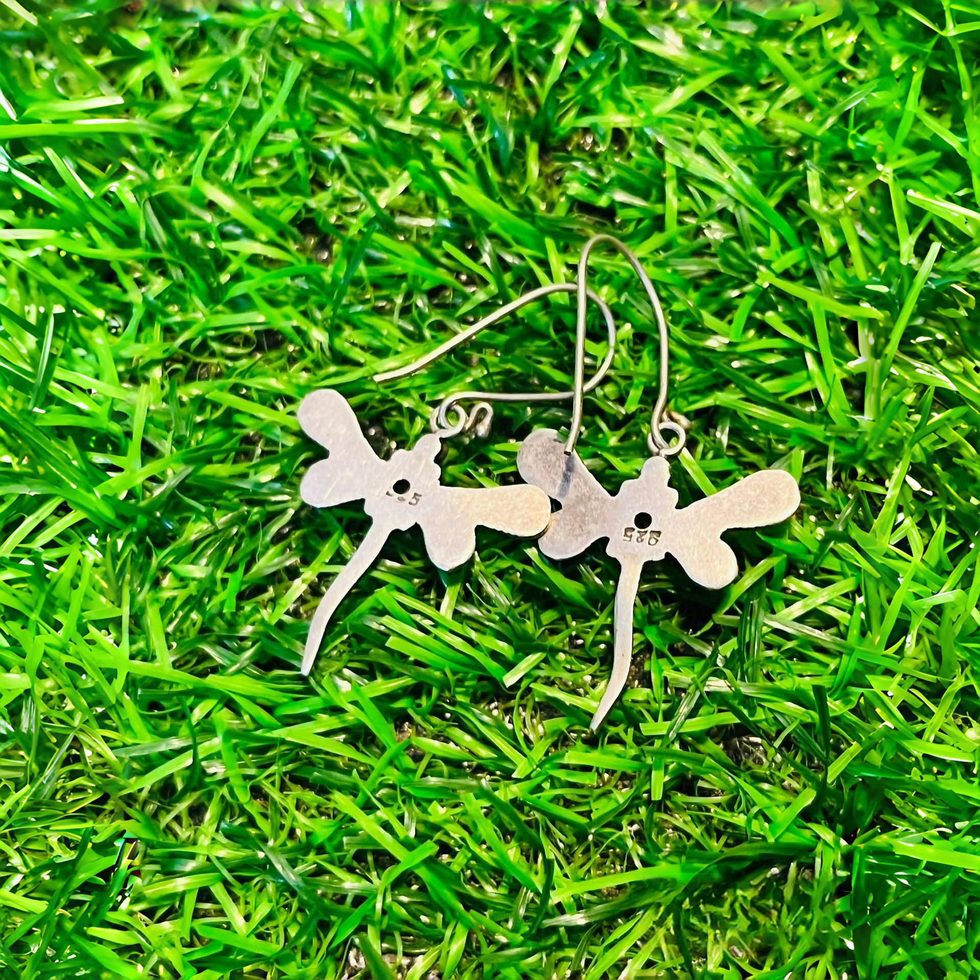 Hand-inlaid zircon dragonfly women's earrings