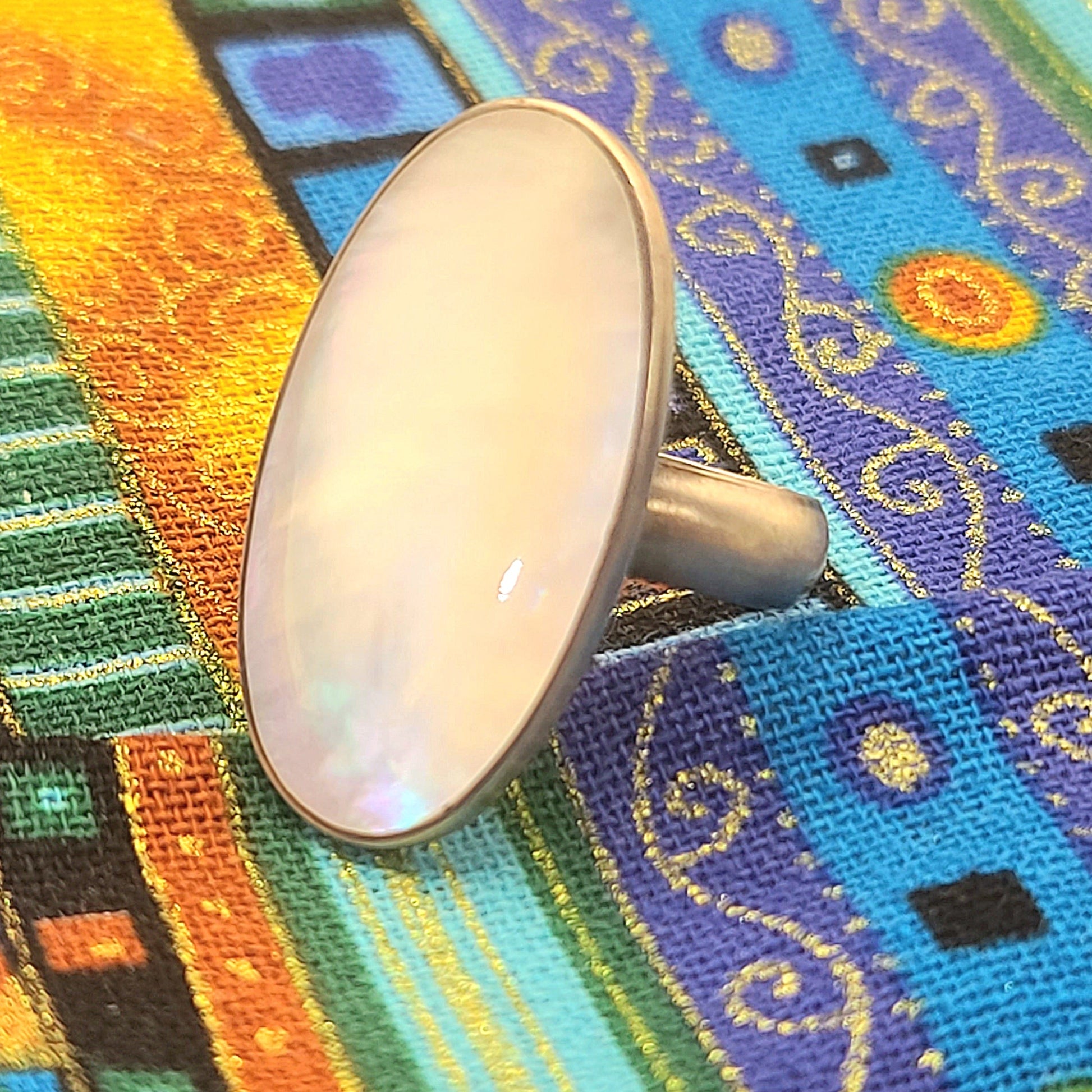 Oval White Mother of Pearl Ring – Elegant Handmade Shell Jewelry in Silver Setting