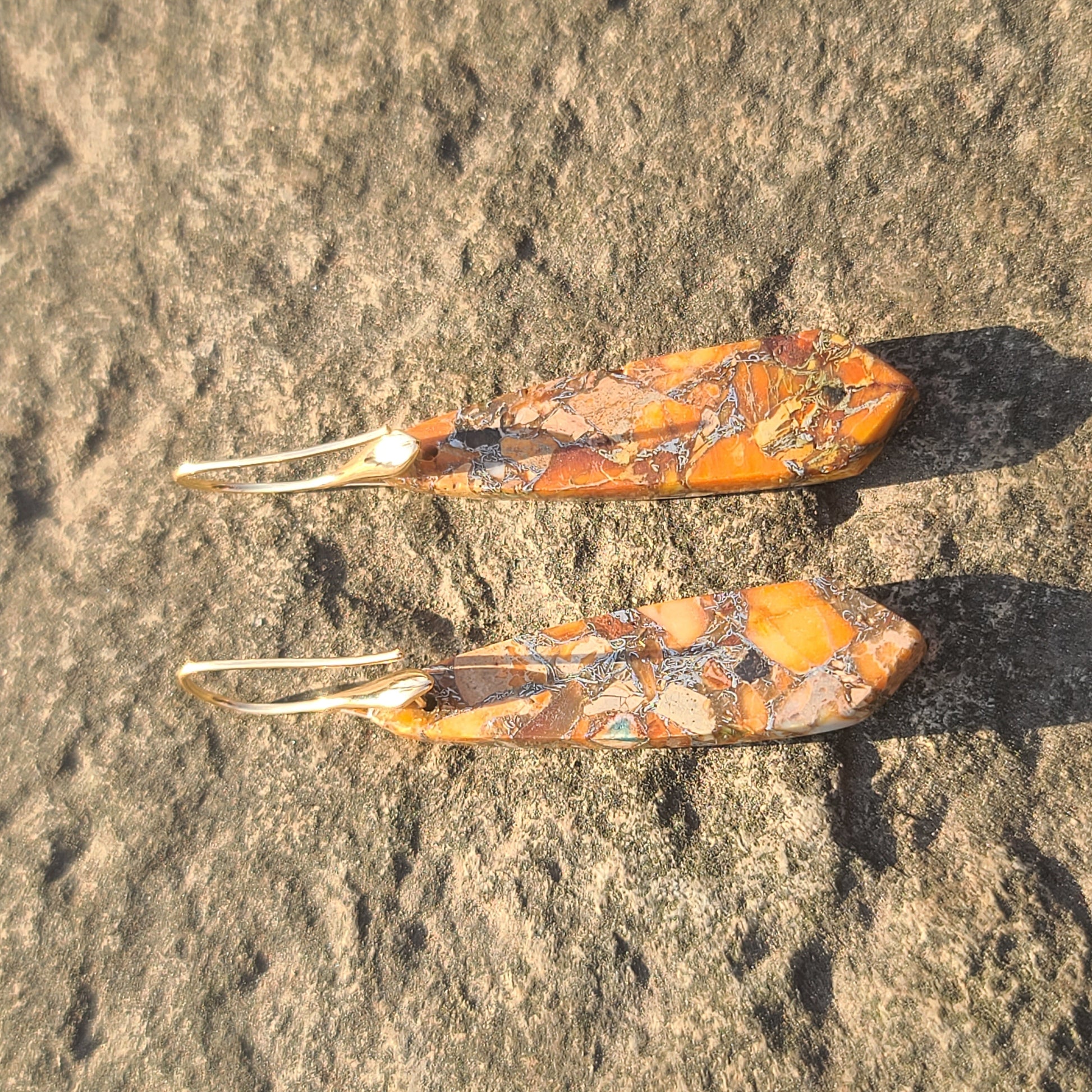 Natural Stone-Inspired Drop Earrings with Gold Hooks