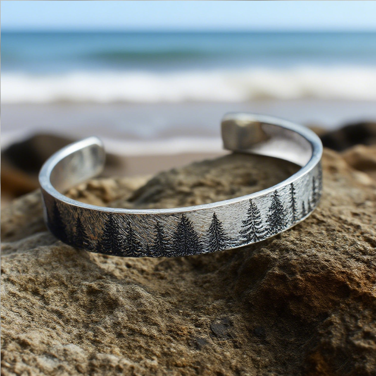 Rustic Forest Cuff Bracelet – Handcrafted Vintage-Style Tree Engraved Bangle for Men and Women
