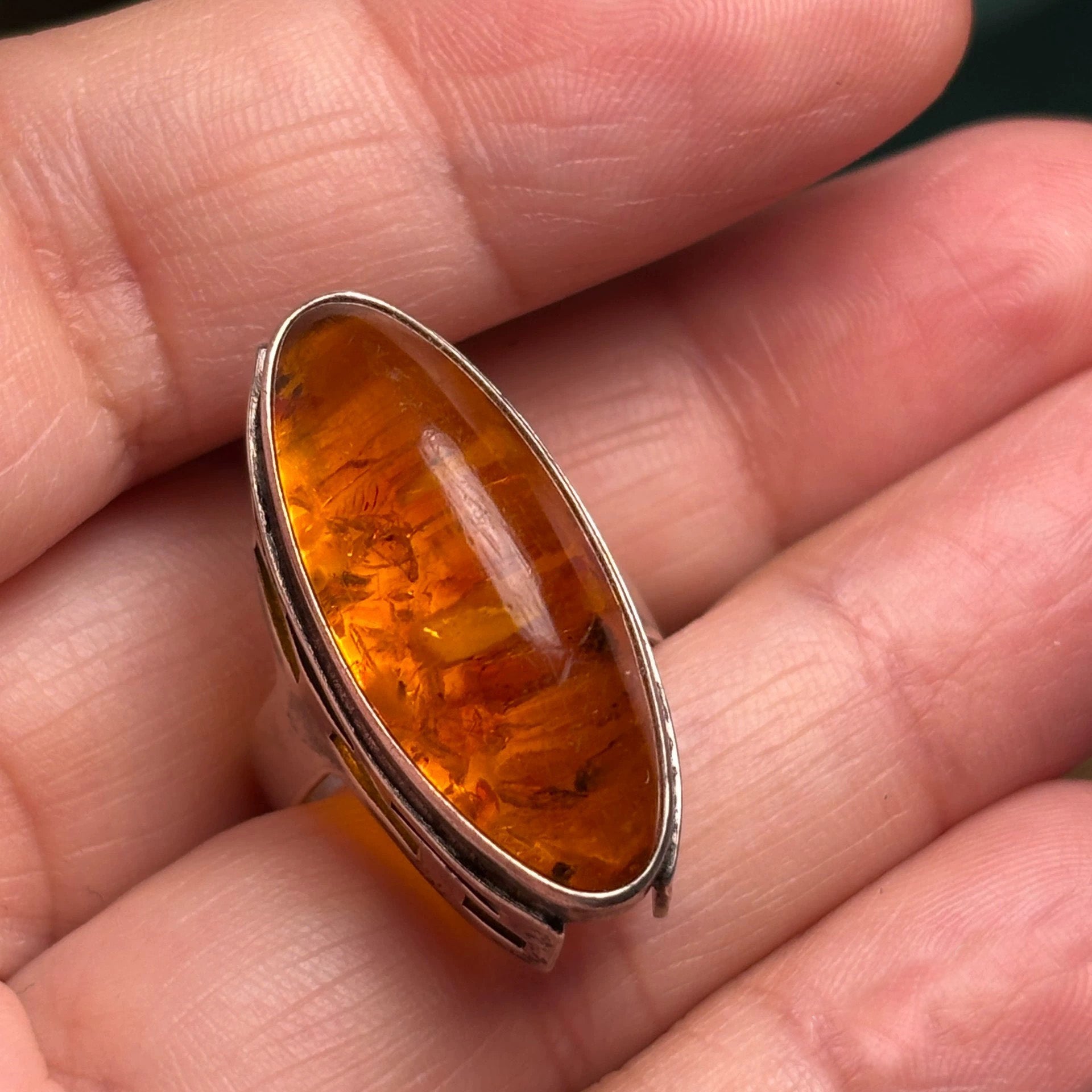 Vintage Amber Stone Silver Ring with Geometric Design
