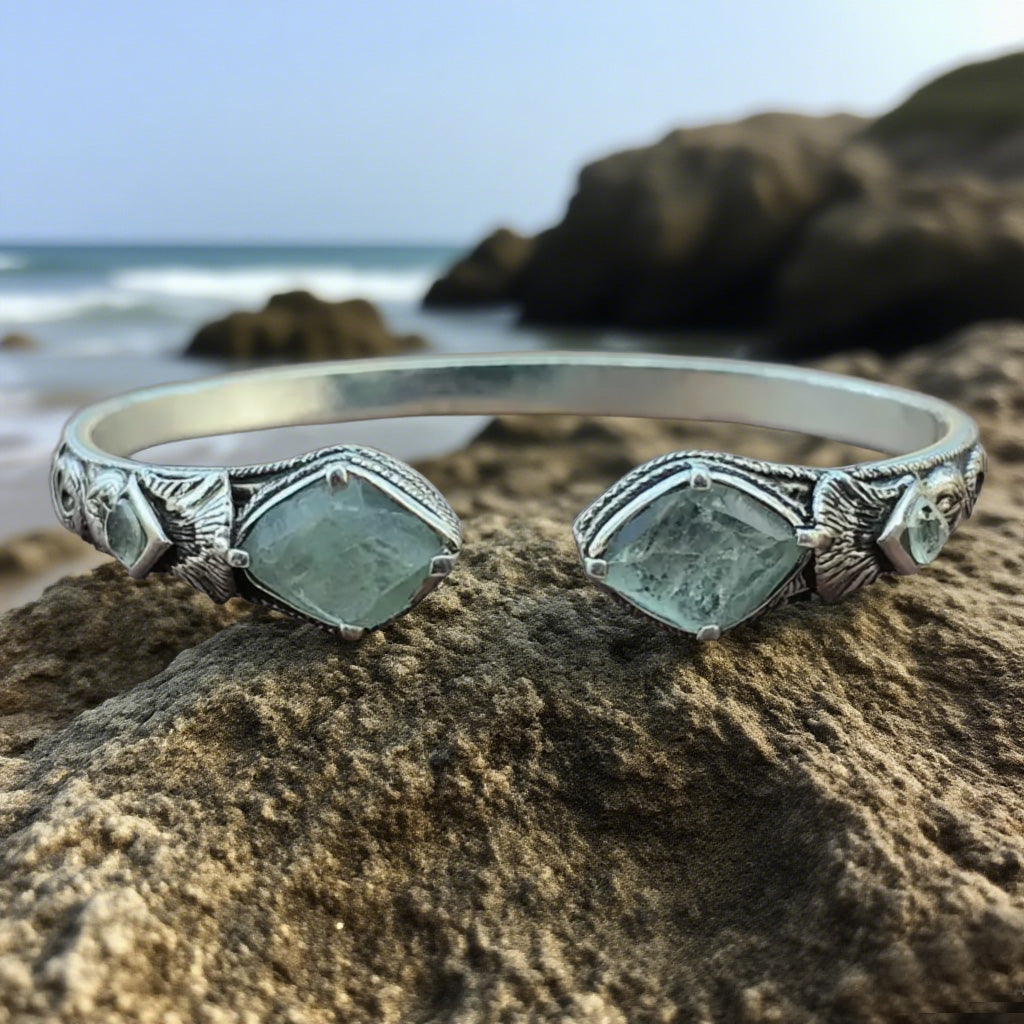 Vintage Boho Cuff Bracelet with Raw Green Fluorite Stones – Handcrafted Open Bangle for Women