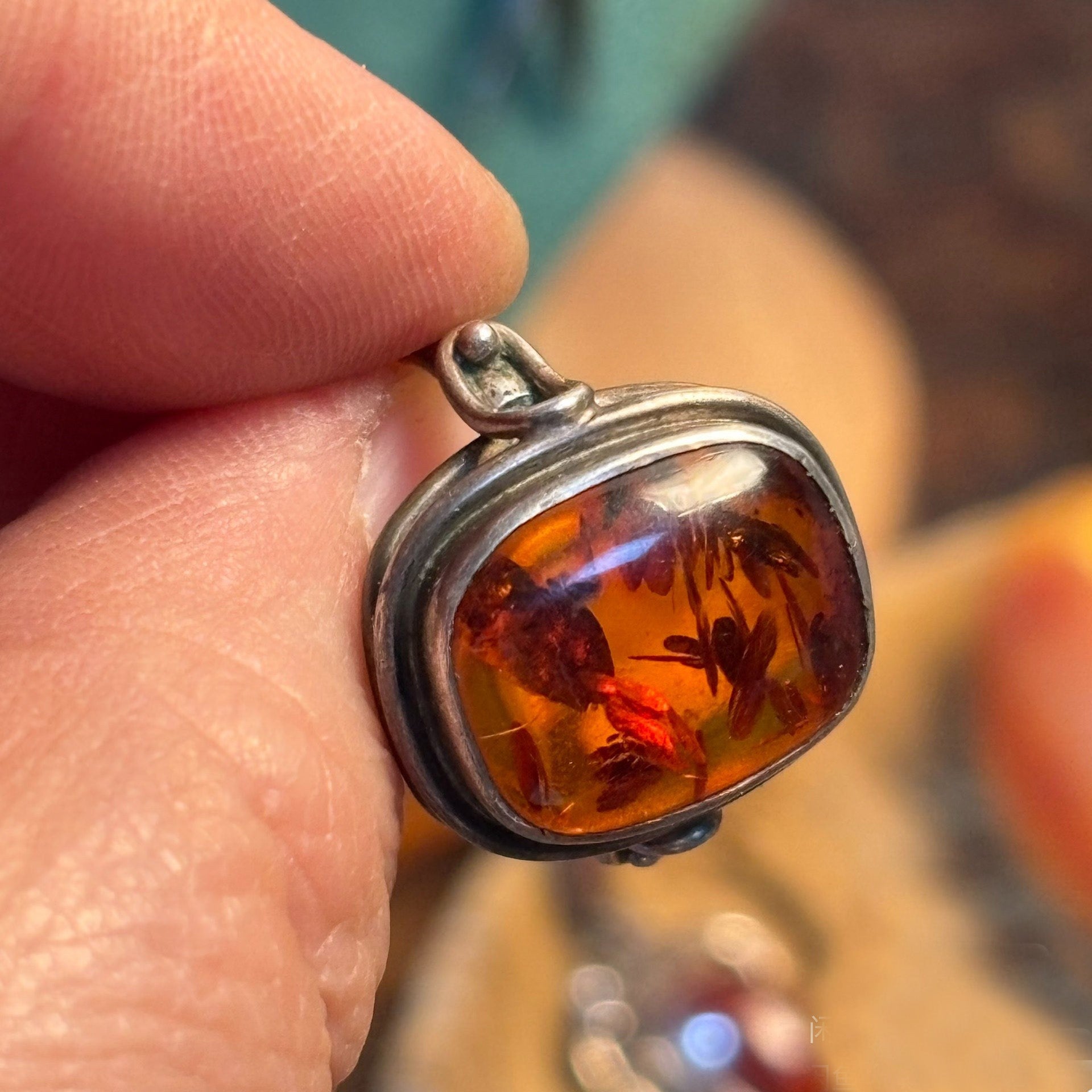 Vintage Baltic Amber Ring in Sterling Silver – Handmade Retro Style Jewelry for Women