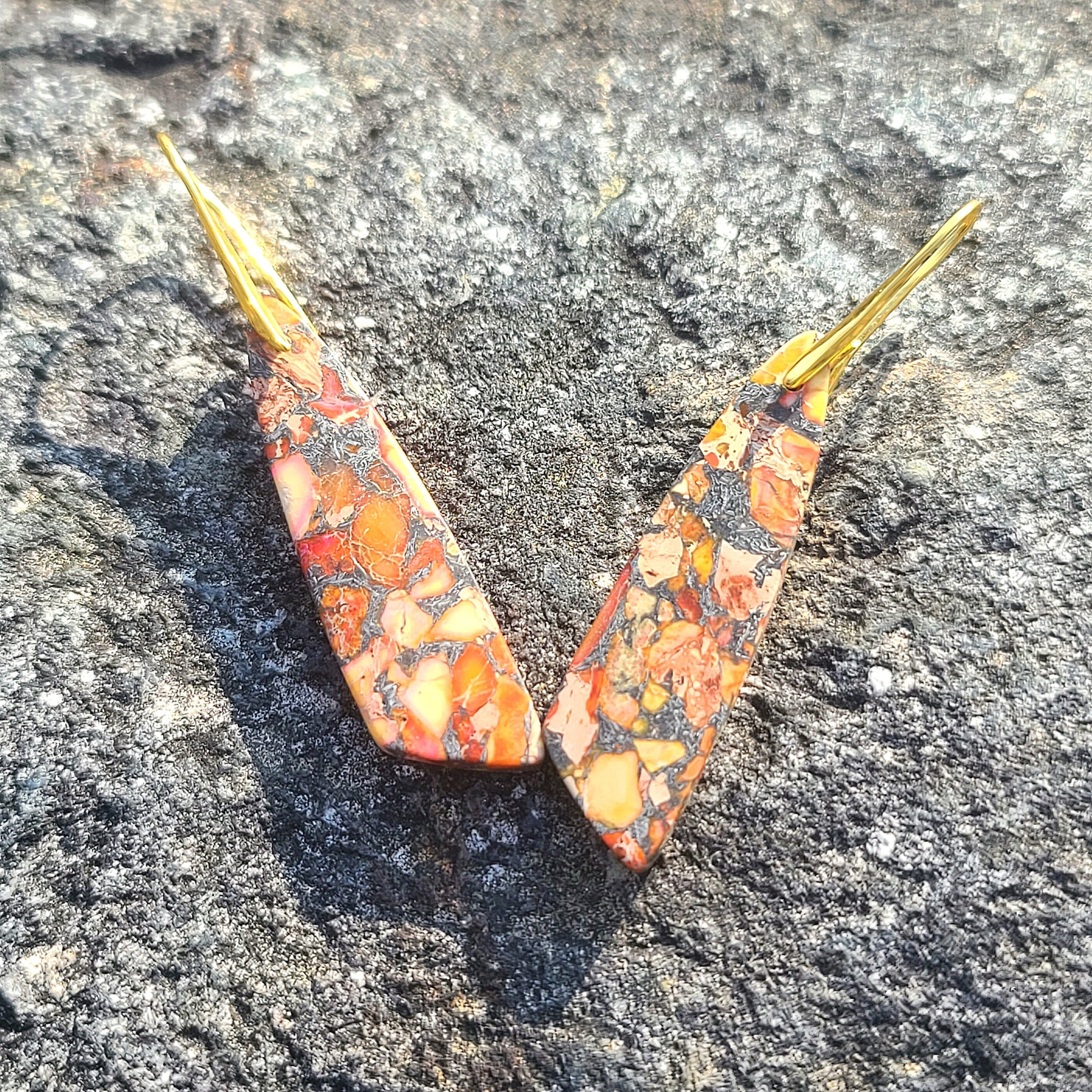 Handcrafted Fiery Orange Mosaic Resin Earrings – Bold Geometric Drop Design with Gold Hooks