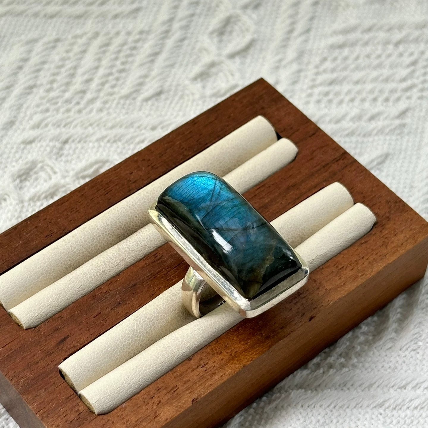 Elegant Labradorite Sterling Silver Ring with Bold Rectangular Cut
