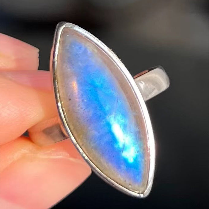 Sterling Silver Marquise Labradorite Ring – Minimalist Moonstone-Inspired Boho Jewelry