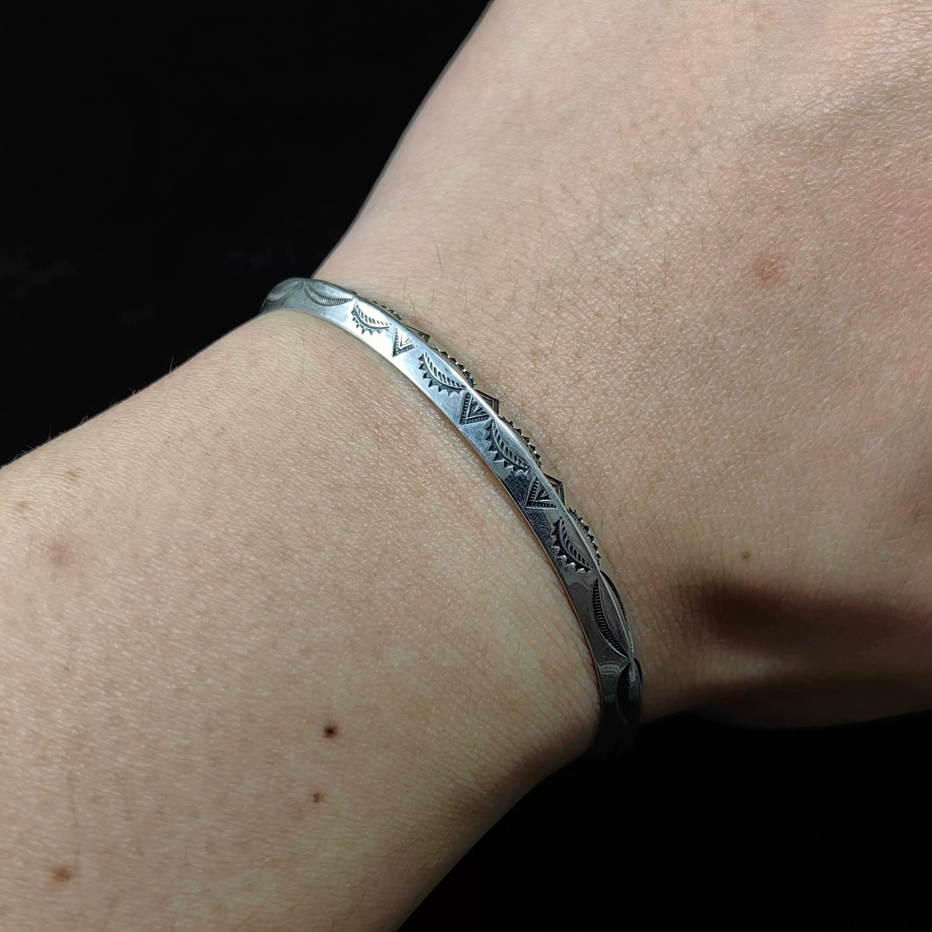 Handcrafted Sterling Silver Cuff Bracelet – Minimalist Wave Engraved Design for Men and Women