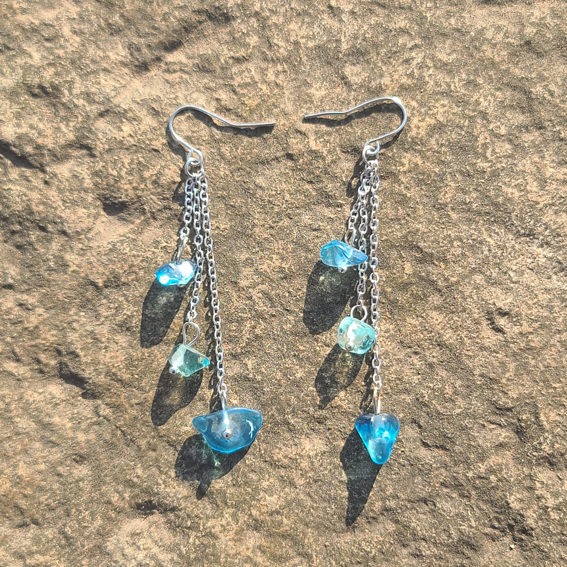 Elegant Blue Crystal Chip Dangle Earrings – Silver Chain Waterfall Drop Design