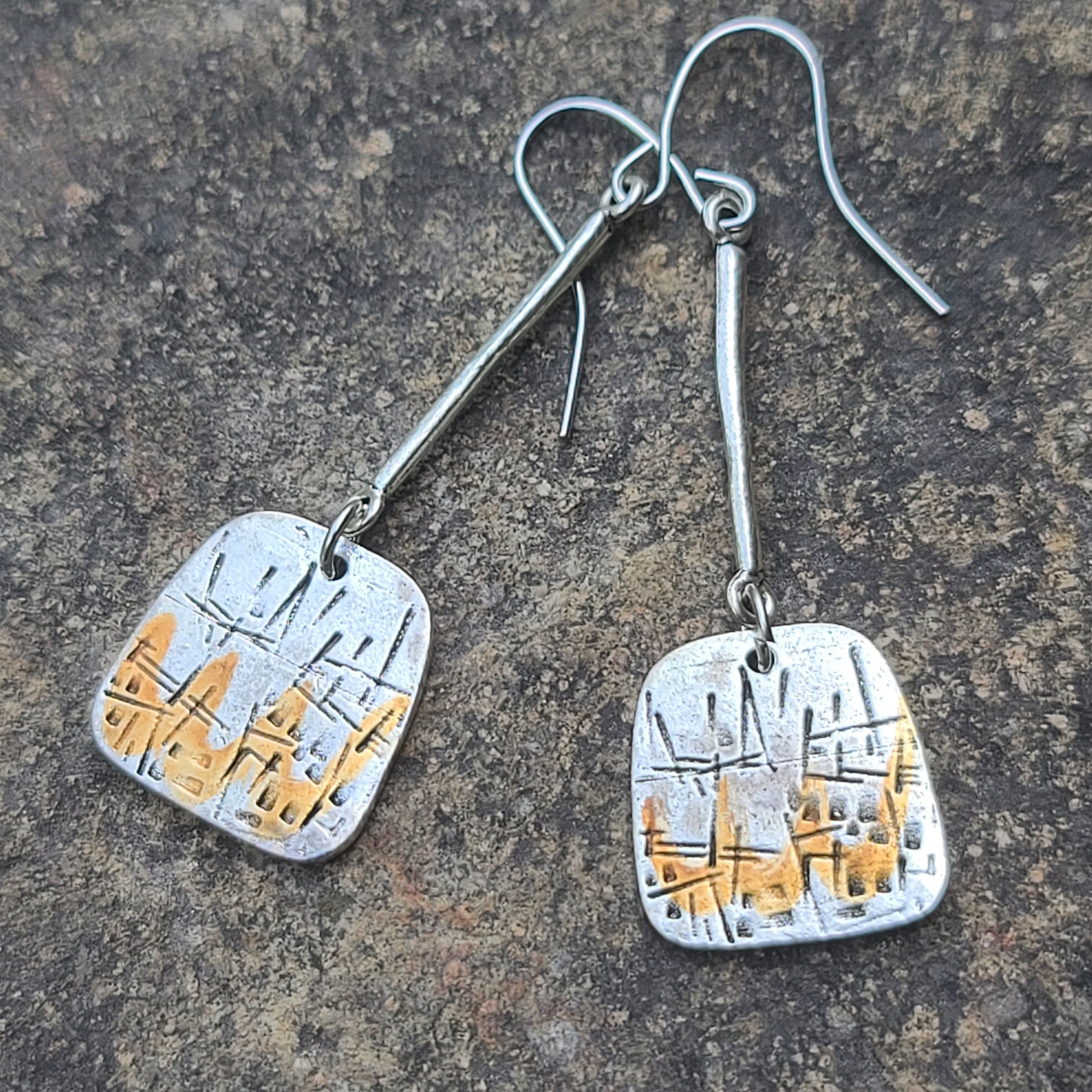 Modern Textured Drop Earrings – Gold-Tone Geometric Dangles with Artisan Finish