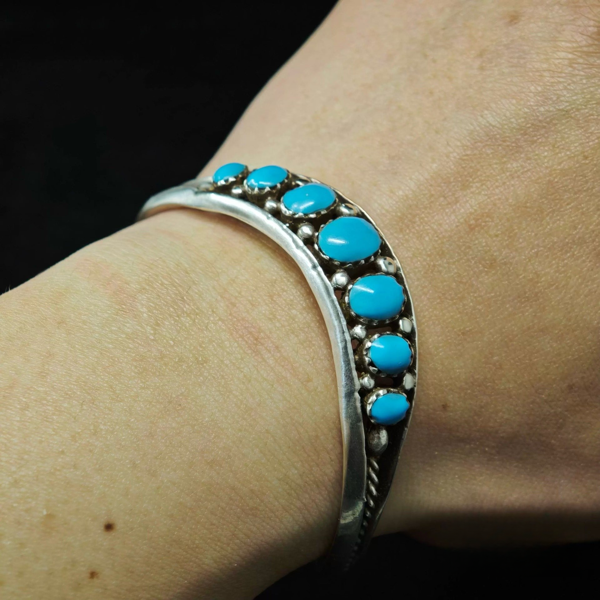 Vintage Navajo-Style Sterling Silver Cuff Bracelet with Multi-Turquoise Stones – Handcrafted Bohemian Jewelry