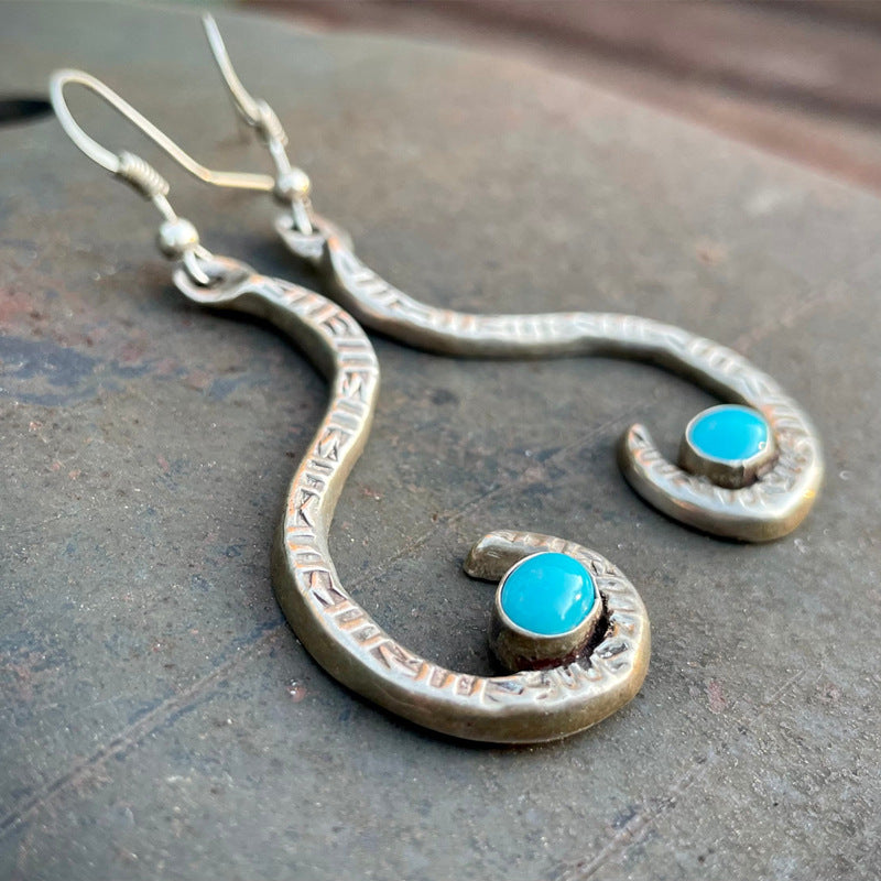 Handmade 925 silver snake pattern inlaid with natural turquoise