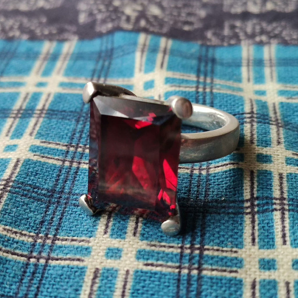 Elegant Ruby Red Emerald-Cut Ring