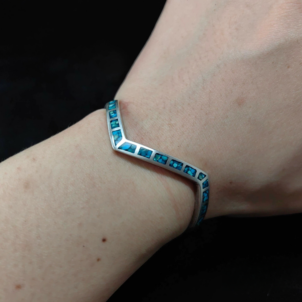 Chevron Turquoise Inlay Sterling Silver Cuff Bracelet – V-Shaped Modern Southwestern Bangle for Women